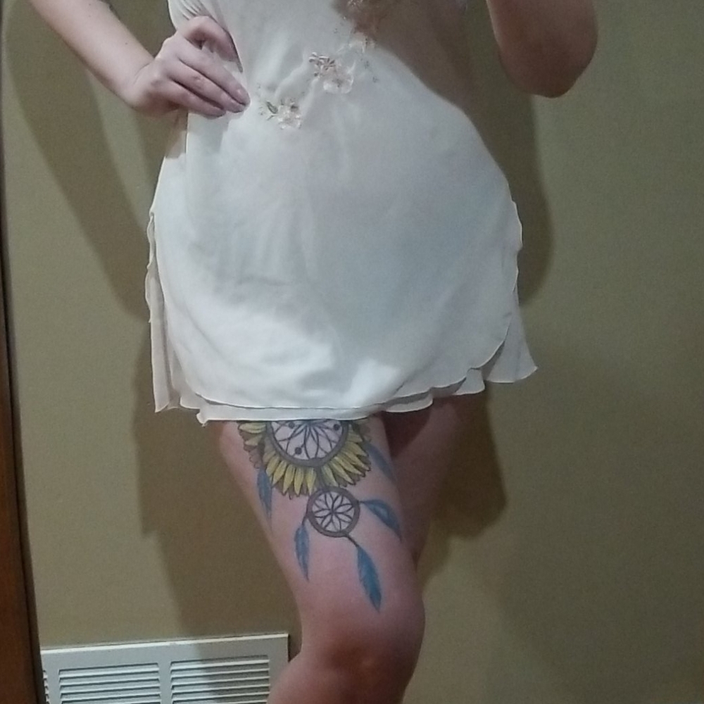 California Dynasty Nightie - Picture 7 of 10